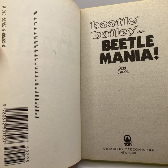 Beetle Bailey in Beetle Mania! By Mort Walker Scarce Rare Tor Humor Paperback - Picture 6 of 10